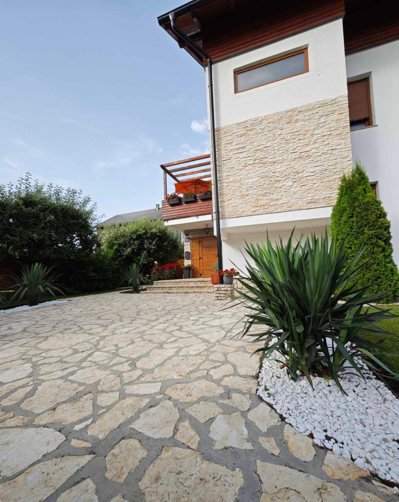 Accommodation Plitvice Korenica Exterior photo