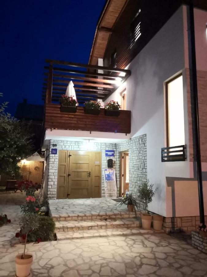 Accommodation Plitvice Korenica Exterior photo