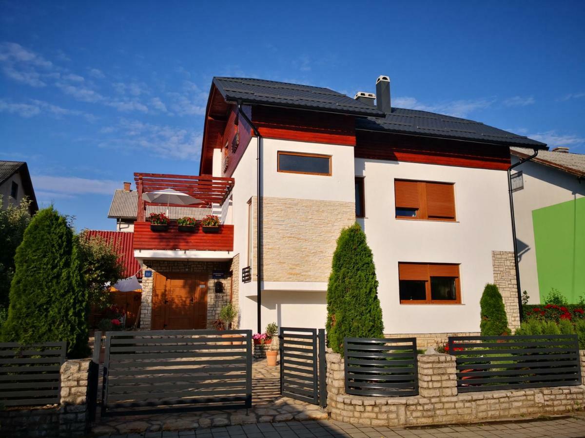 Accommodation Plitvice Korenica Exterior photo